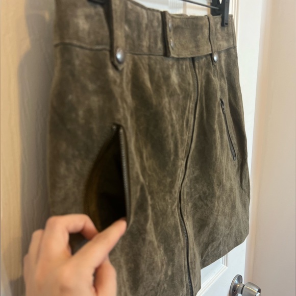 NWOT Blank NYC Suede Zip Miniskirt - Picture 3 of 7